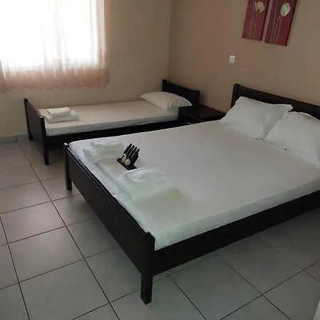Pavlos Rooms Chrysi Ammoudia Exterior photo