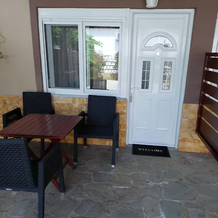 Pavlos Rooms Chrysi Ammoudia Exterior photo