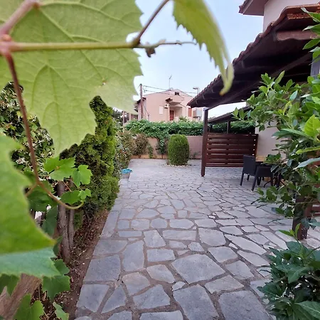 Pavlos Rooms Chrysi Ammoudia Exterior photo