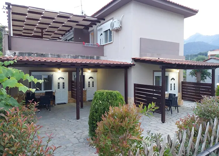 Pavlos Rooms